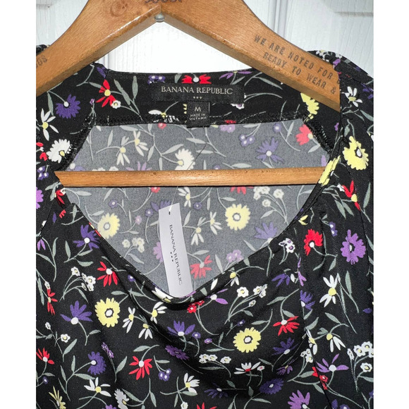 New Banana Republic floral short sleeve top size M - Picture 2 of 4